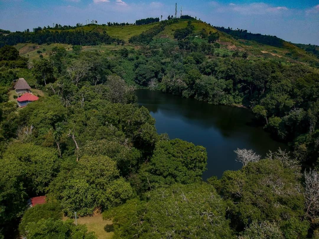 Hotel Lake Nkuruba Nature Reserve Durama Esterno foto